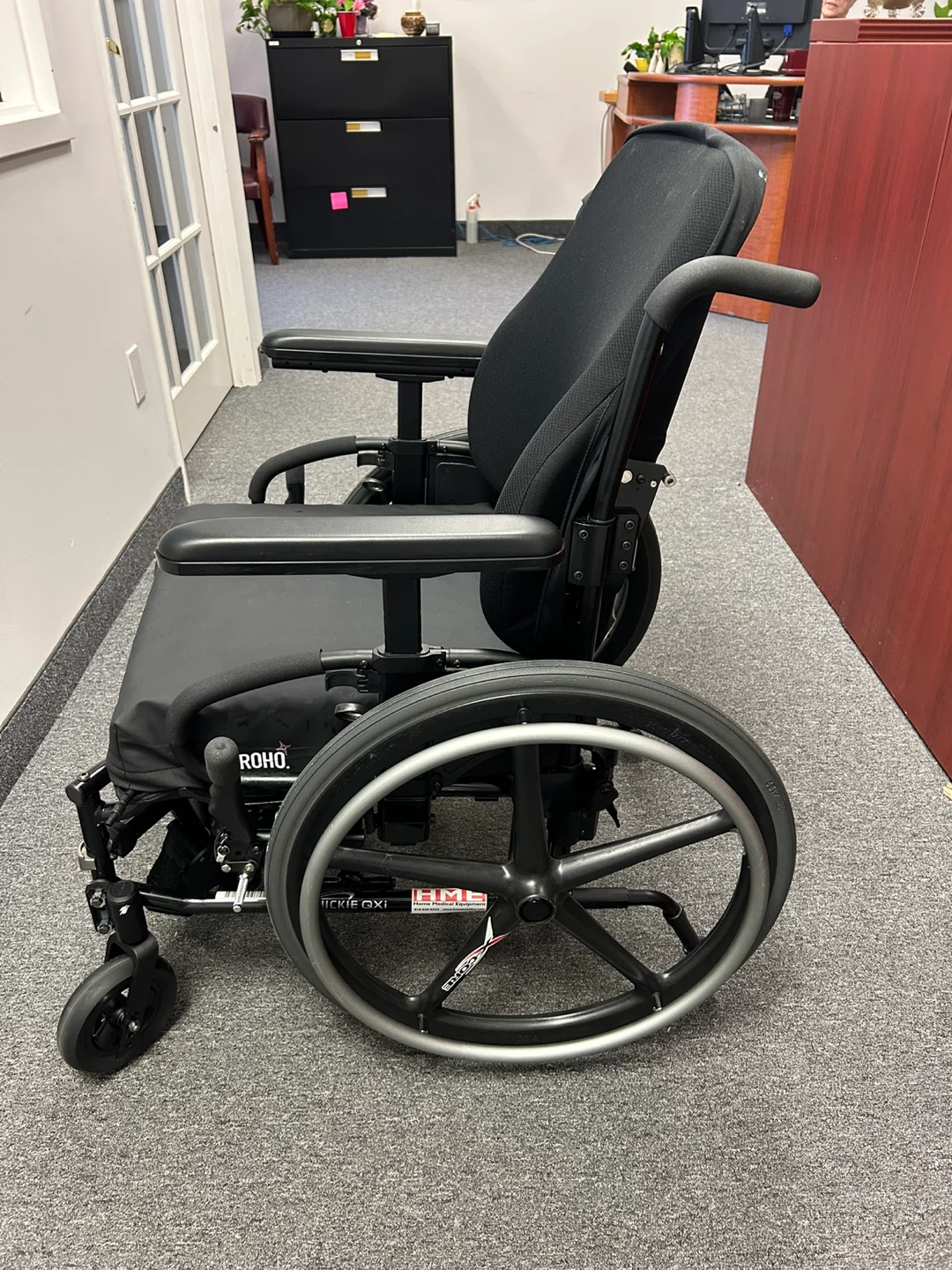 HME Quickie Gxi Wheelchair