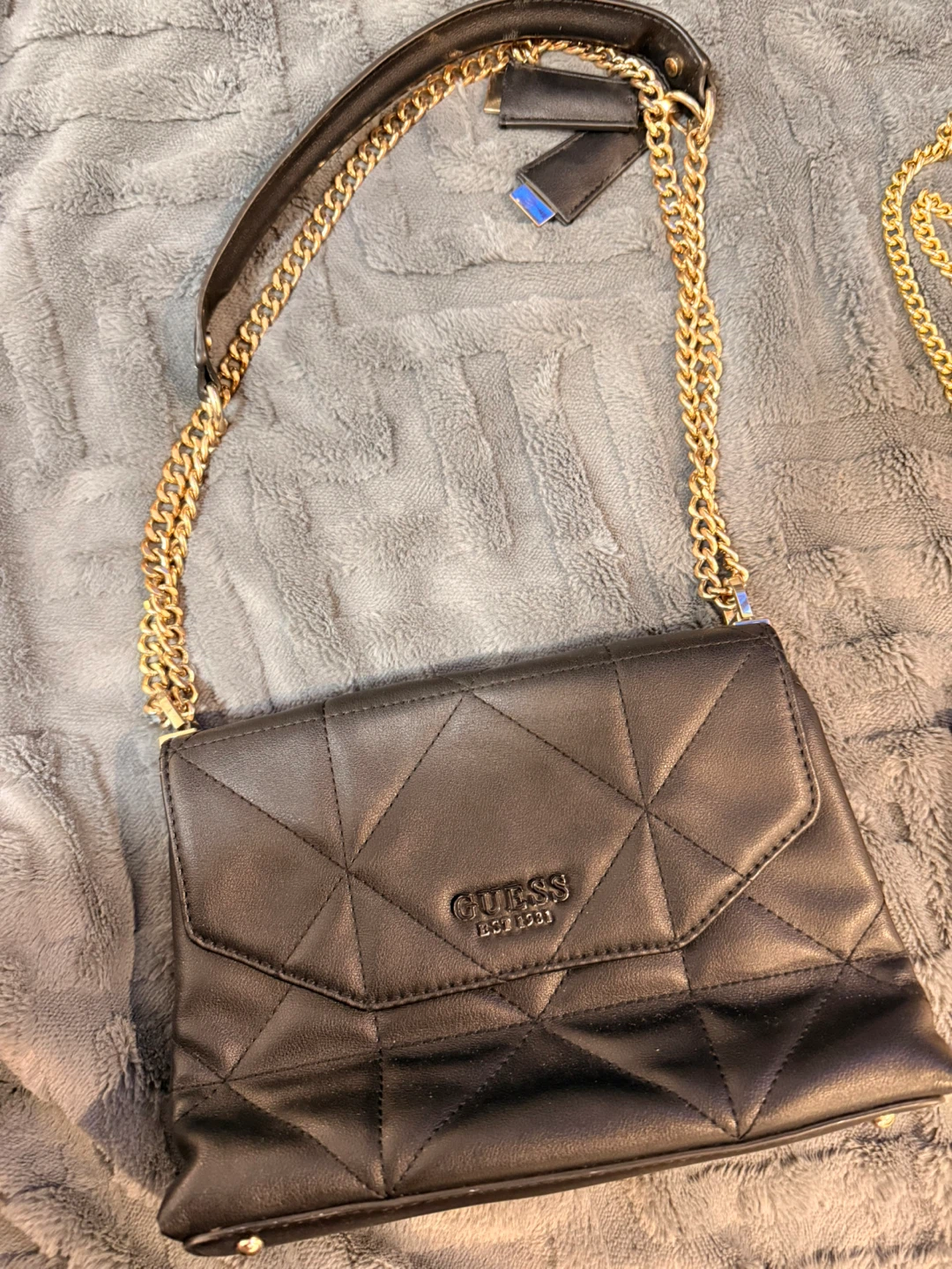 Guess and Coach Purses with Gold Chain Straps - photo 3
