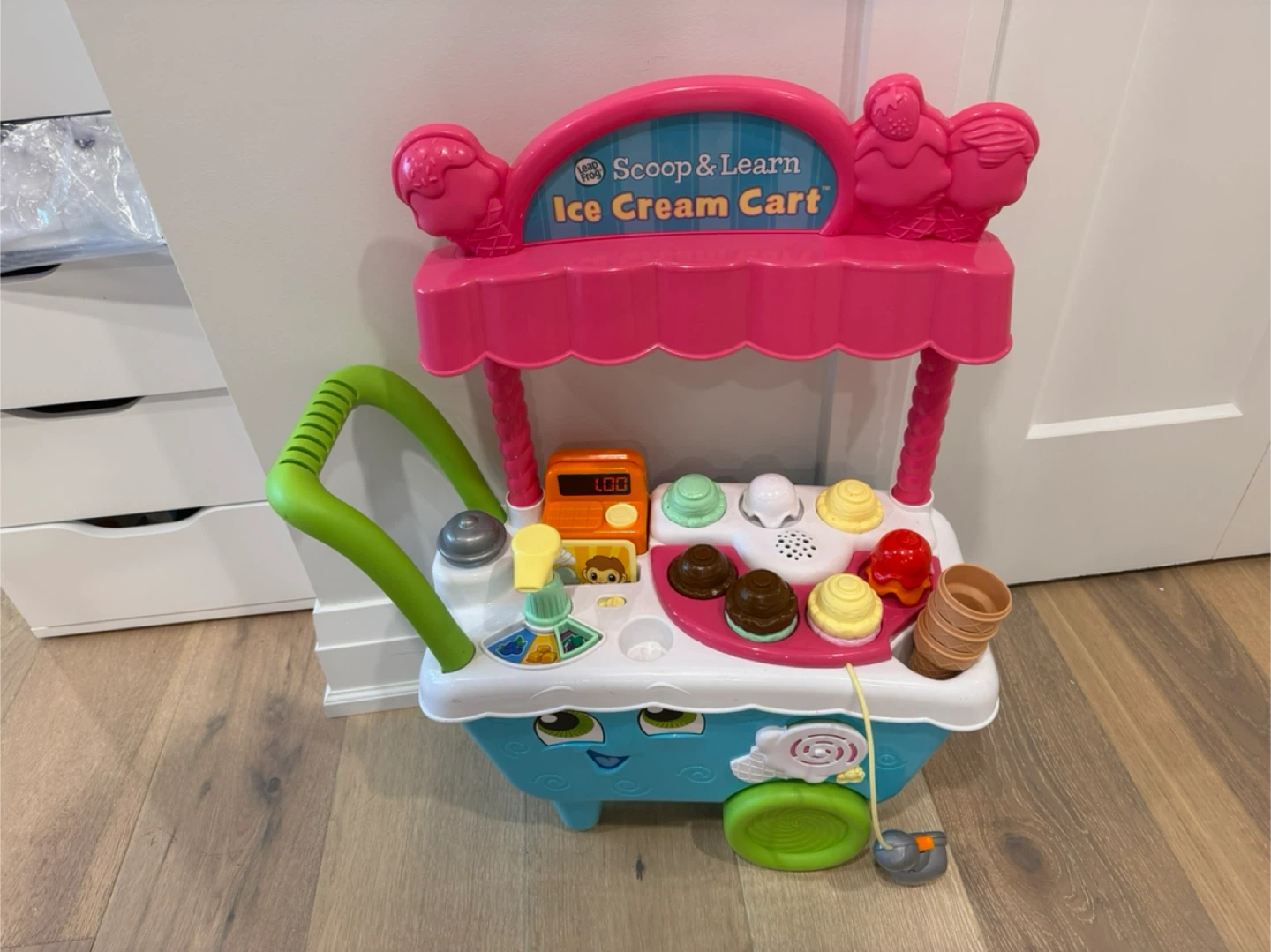 LeapFrog Scoop & Learn Ice Cream Cart