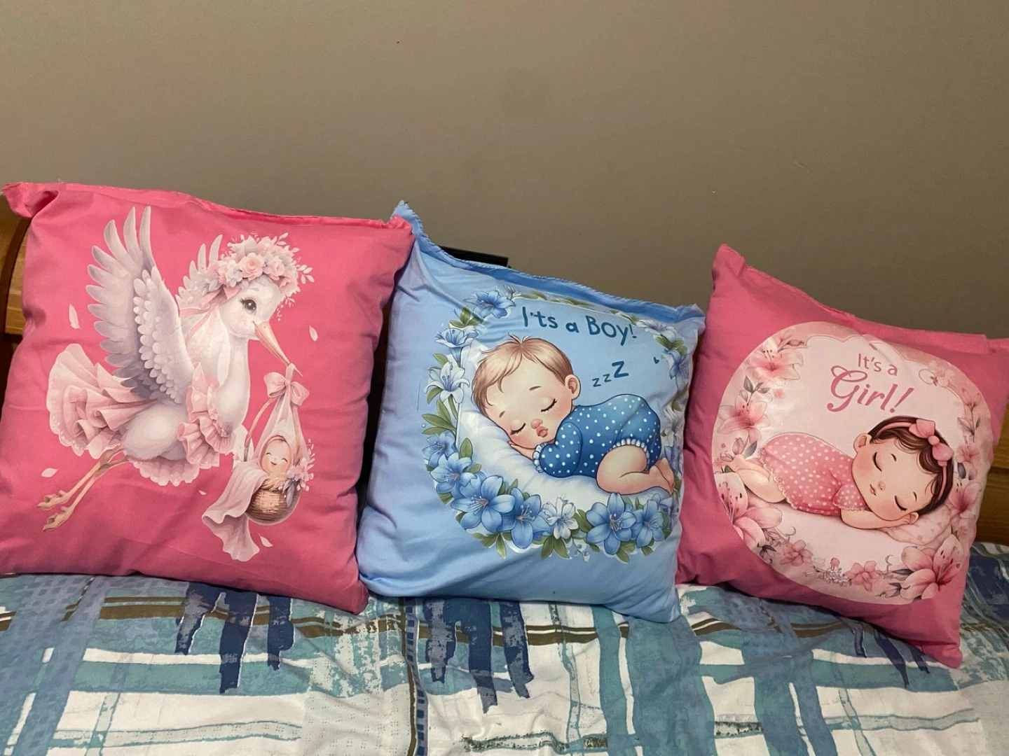 Baby Pillow - It's a Boy/Girl Designs