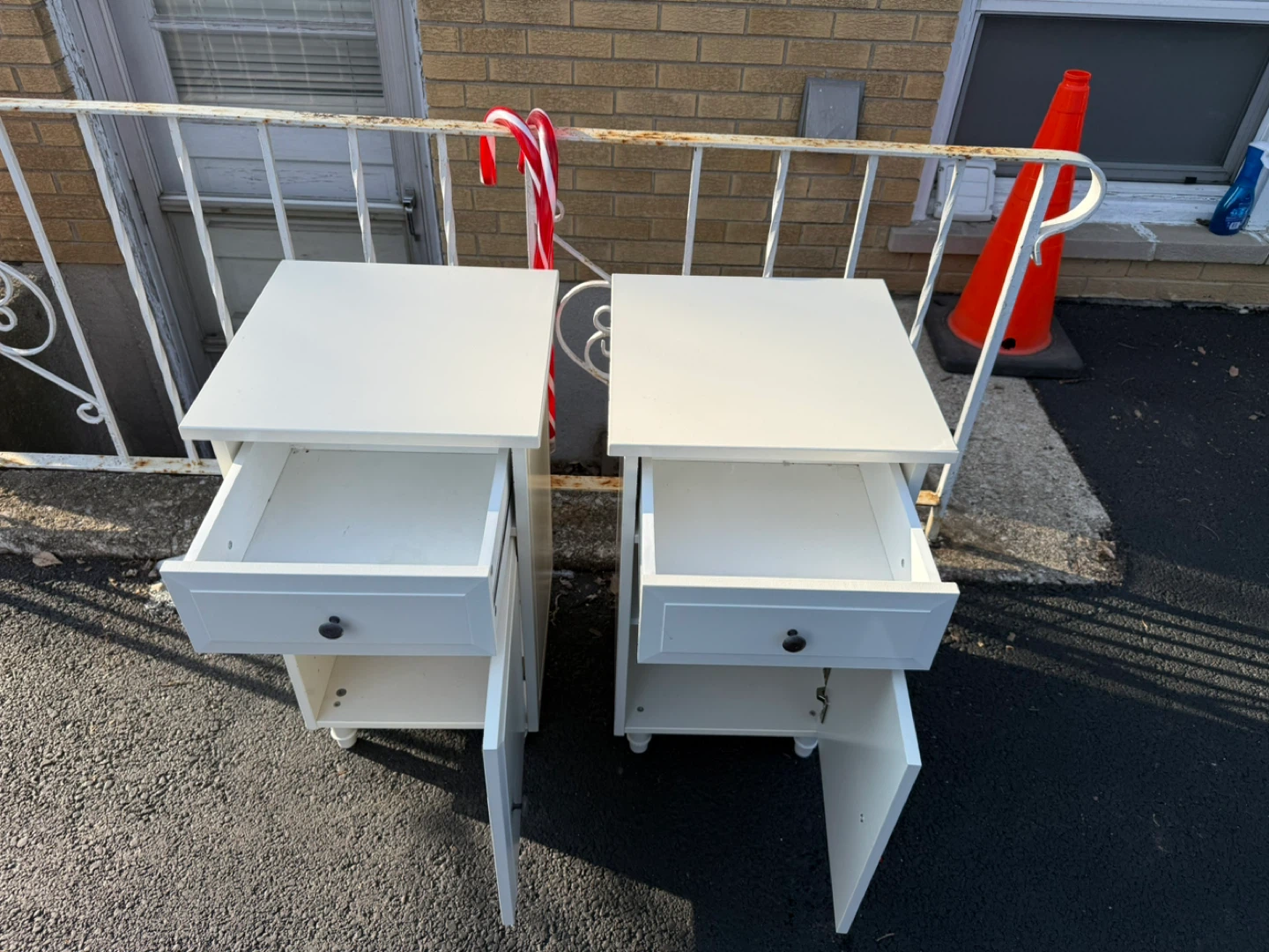 Pair of White Nightstands with Drawer and Cabinet - photo 4