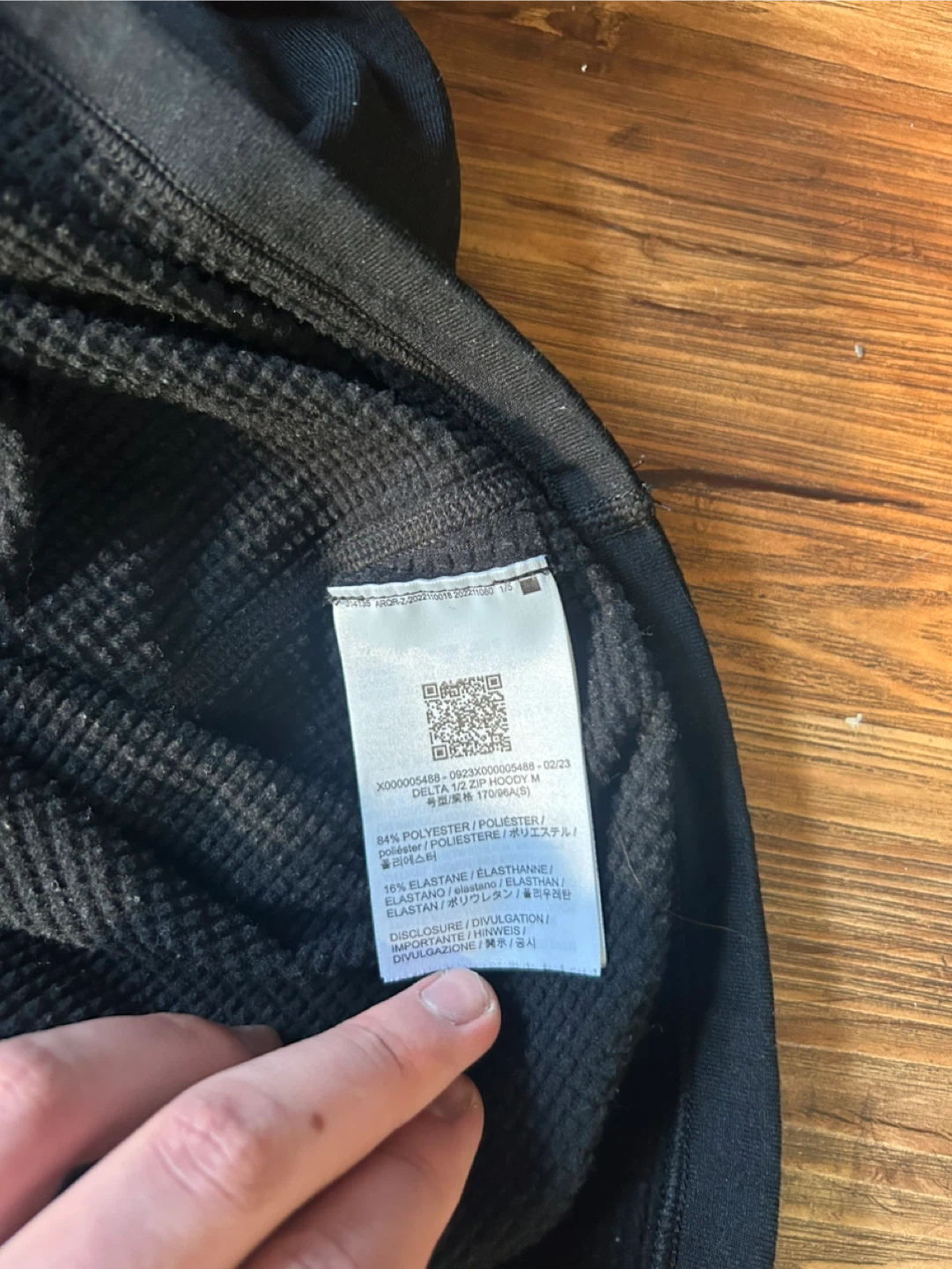 Arc'teryx Black Fleece Hoody - Size S/P - photo 4