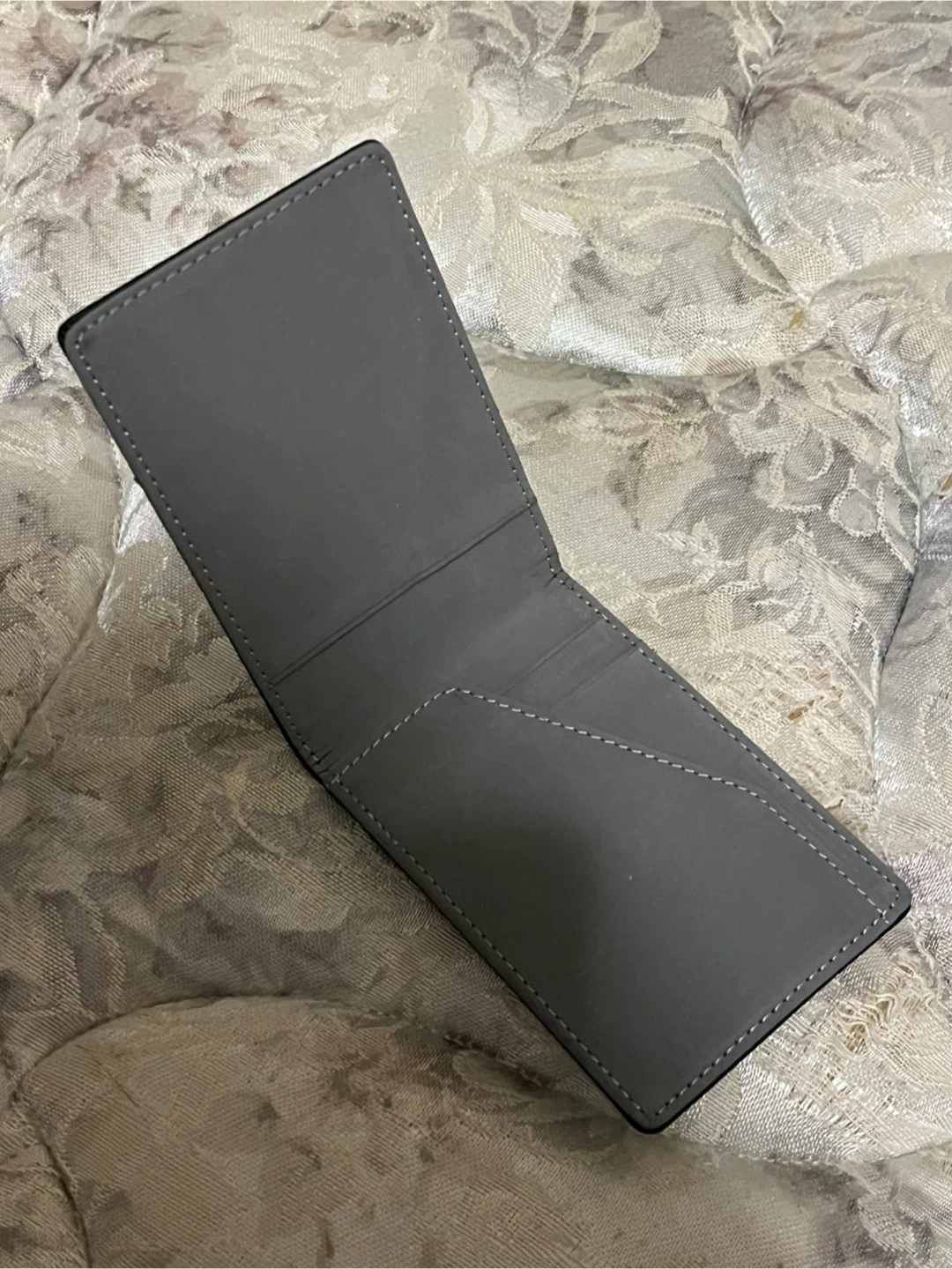 Bifold Money Clip Wallet - photo 2