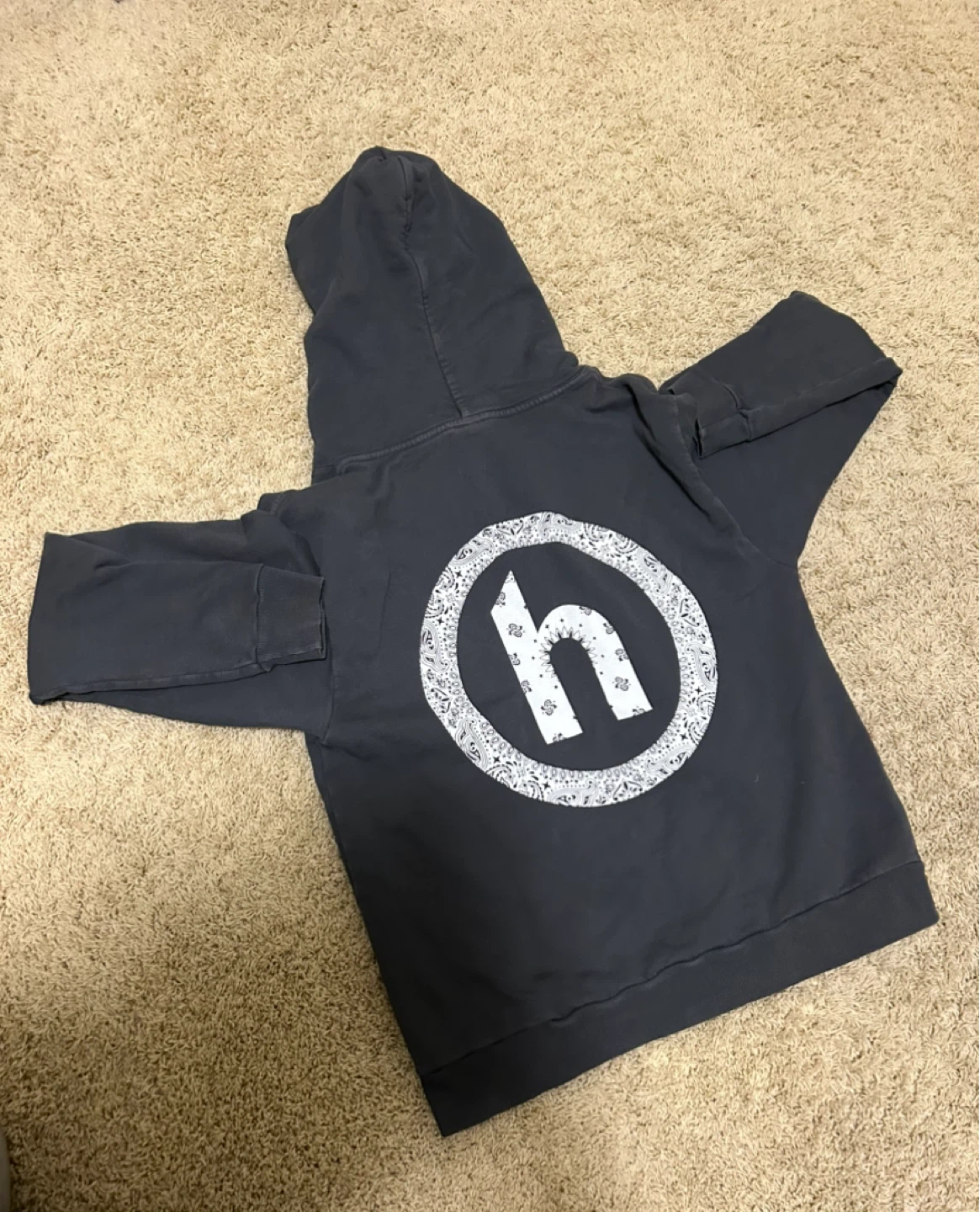 Hidden New York Hoodie - Size S - photo 4