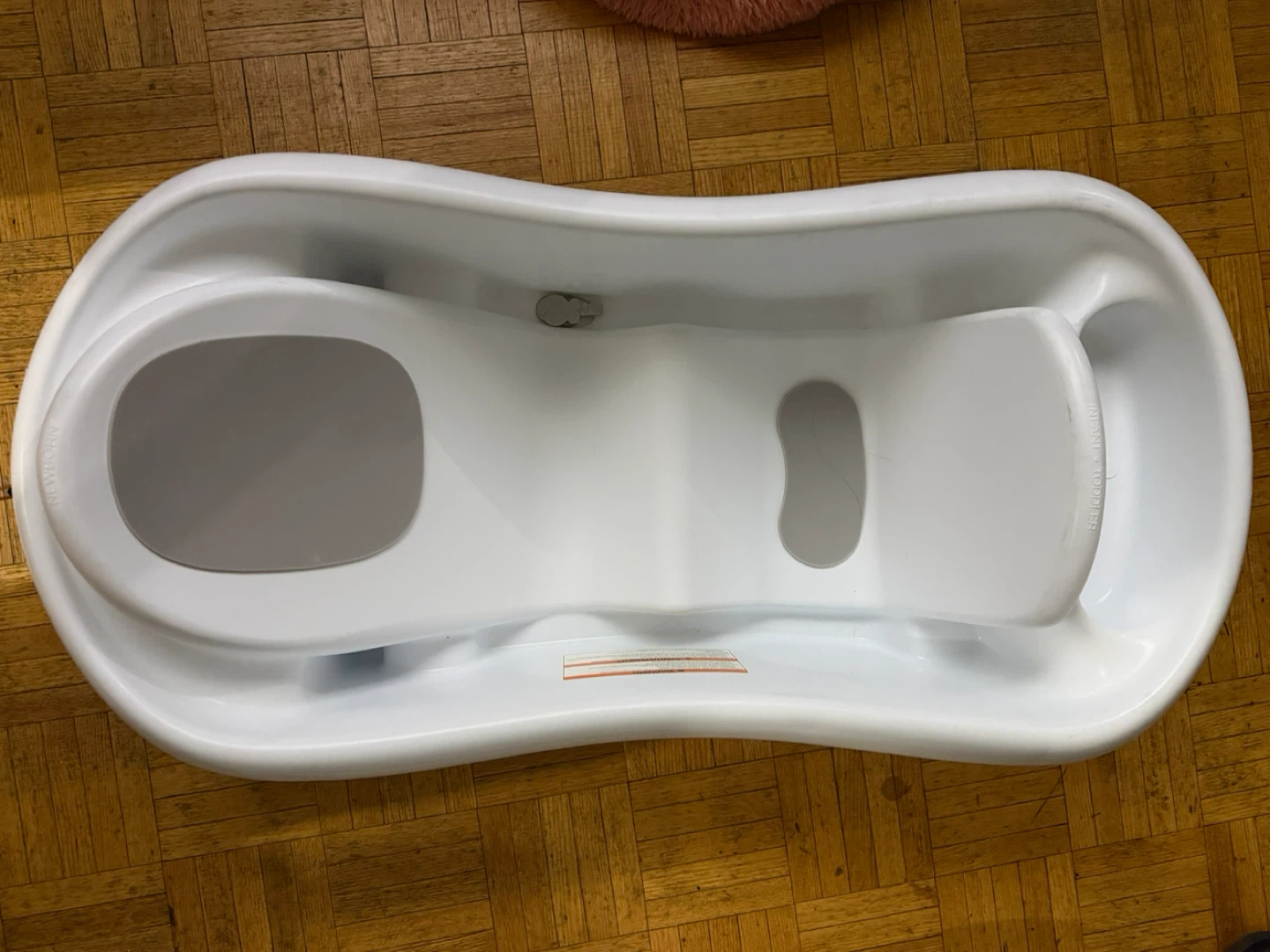 Baby bathtub