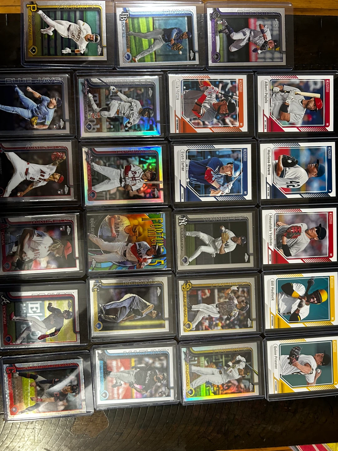 Collection of Baseball Cards