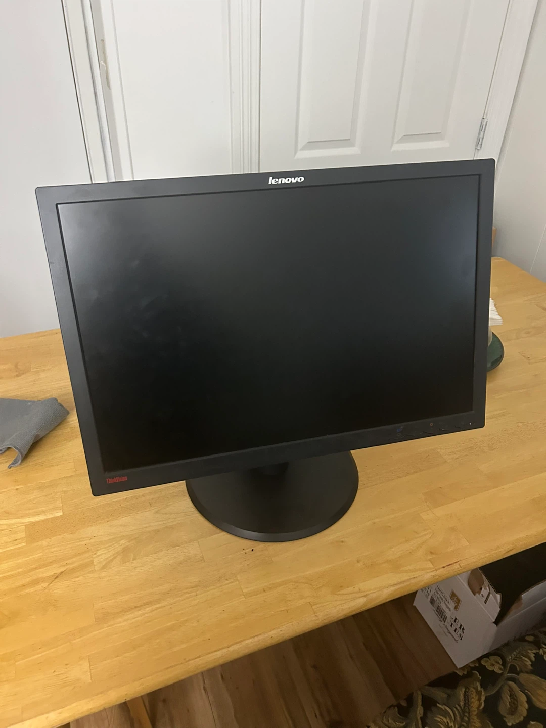 Lenovo ThinkVision Monitor - photo 4