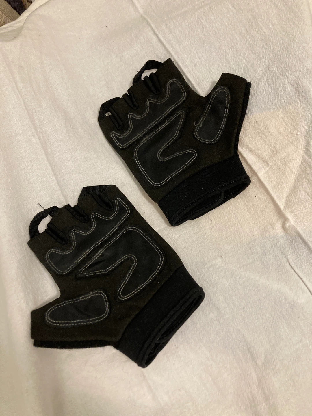 🧡 Beachbody Fingerless Workout Gloves - photo 3