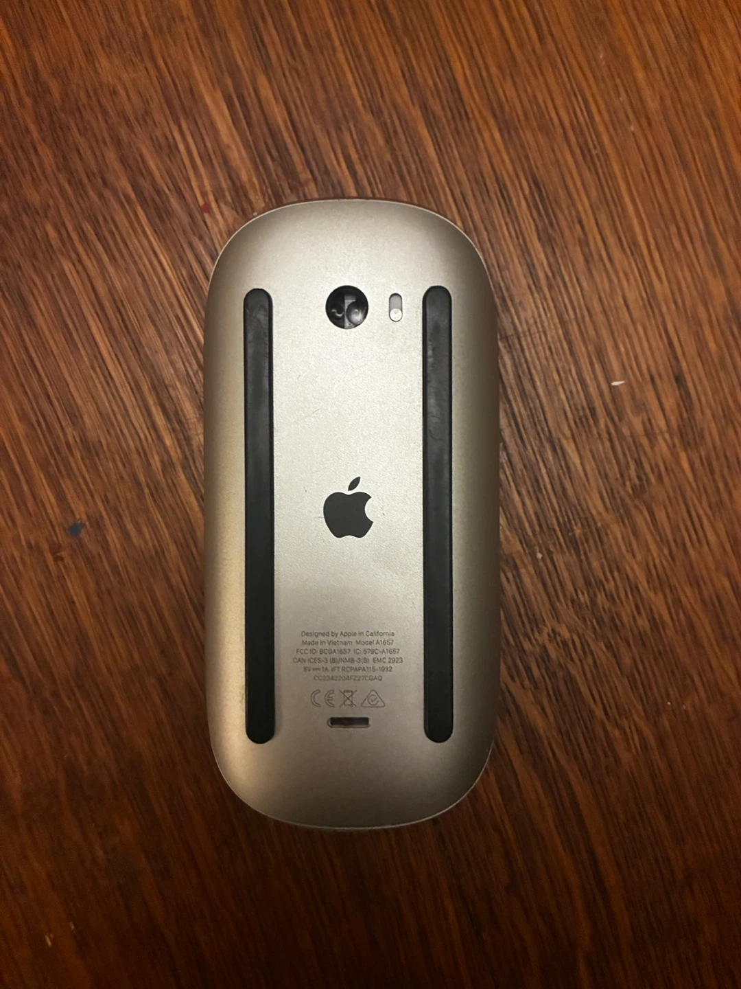 Apple Magic Mouse (White/Silver) - photo 2