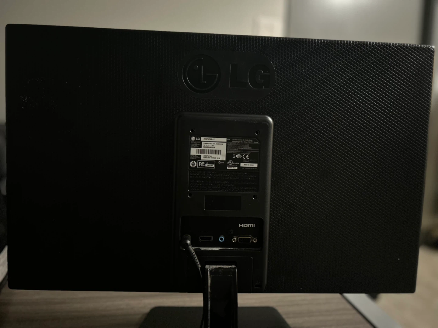 LG 22MP47HQ-P Monitor - photo 3