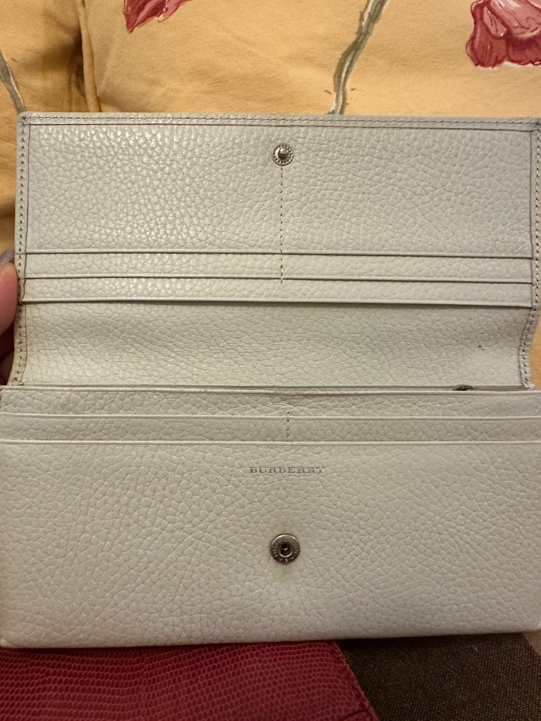 Auth Burberry Women's Leather Wallet - photo 2