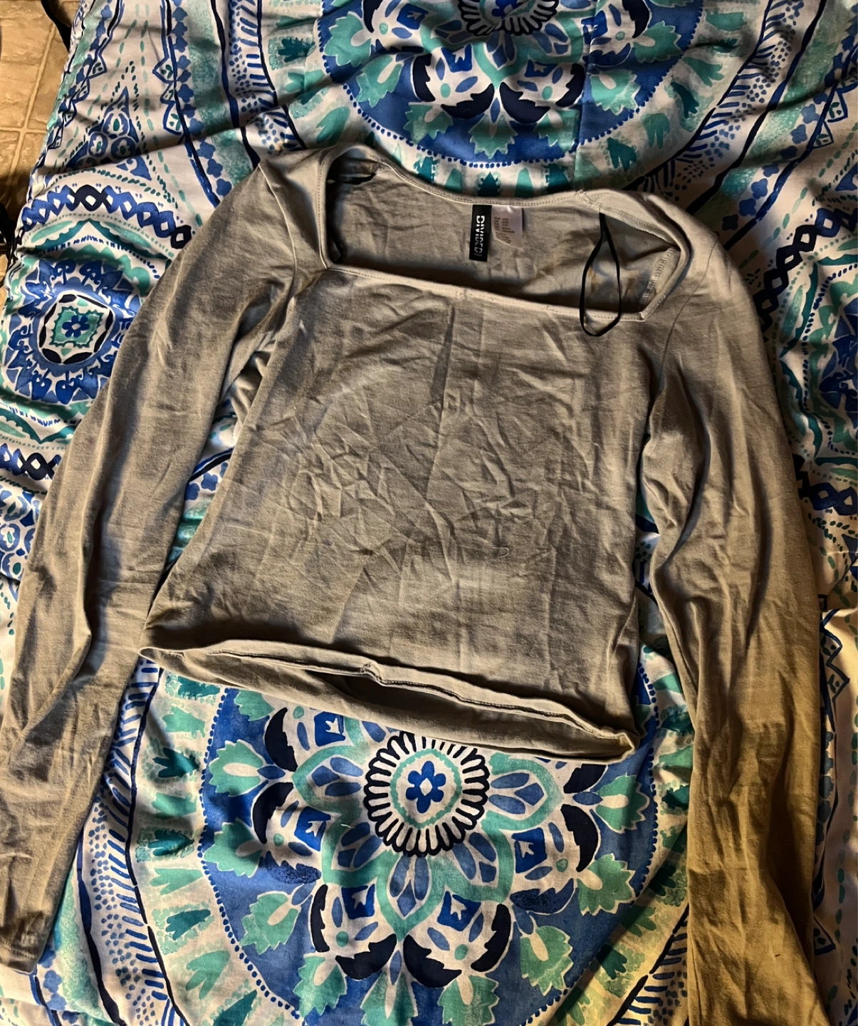 $3 Shirt Bundle - 3 Pairs - photo 2
