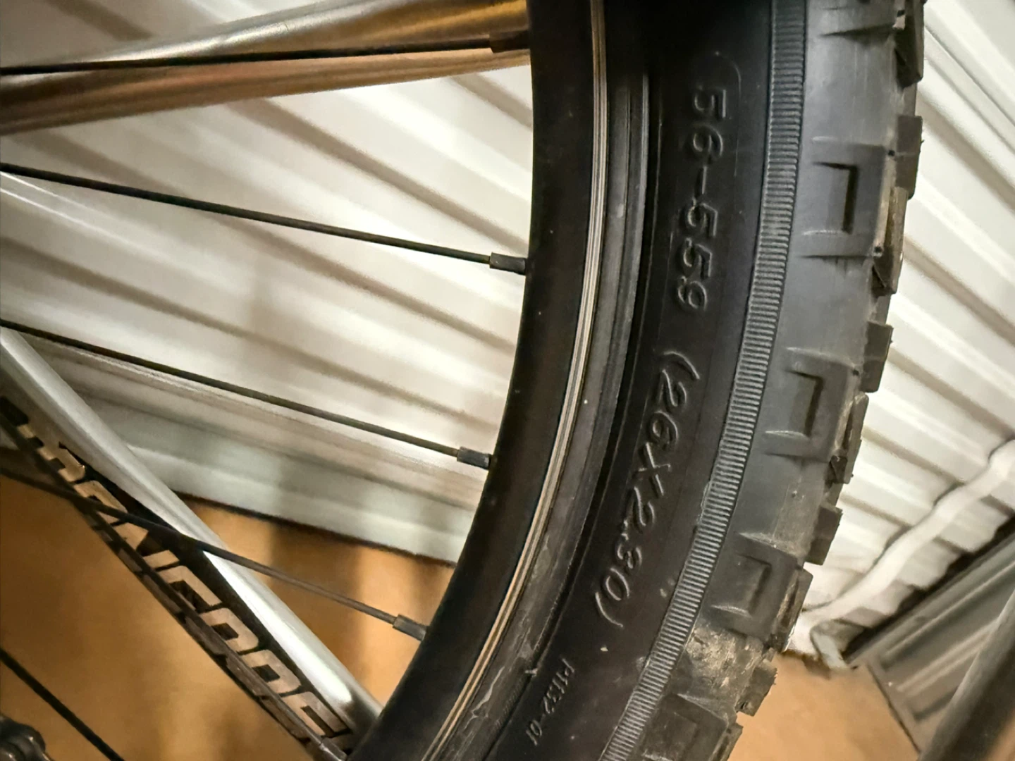 Mongoose Mountain Bike - photo 4