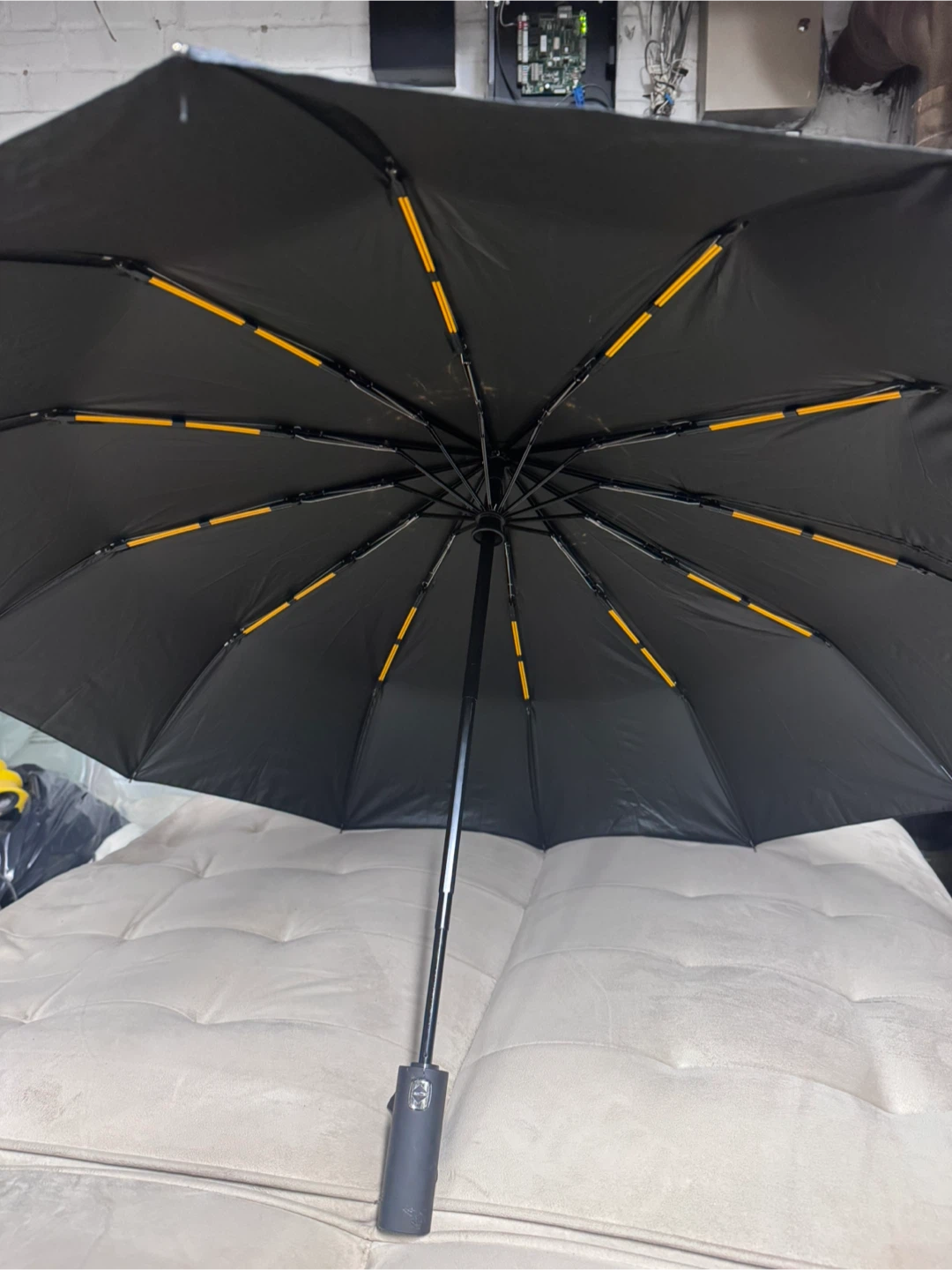 Black Automatic Folding Umbrella