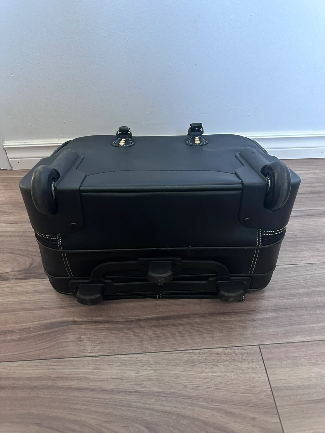 Franklin Covey black leather wheeled carry on travel  bag black - photo 4