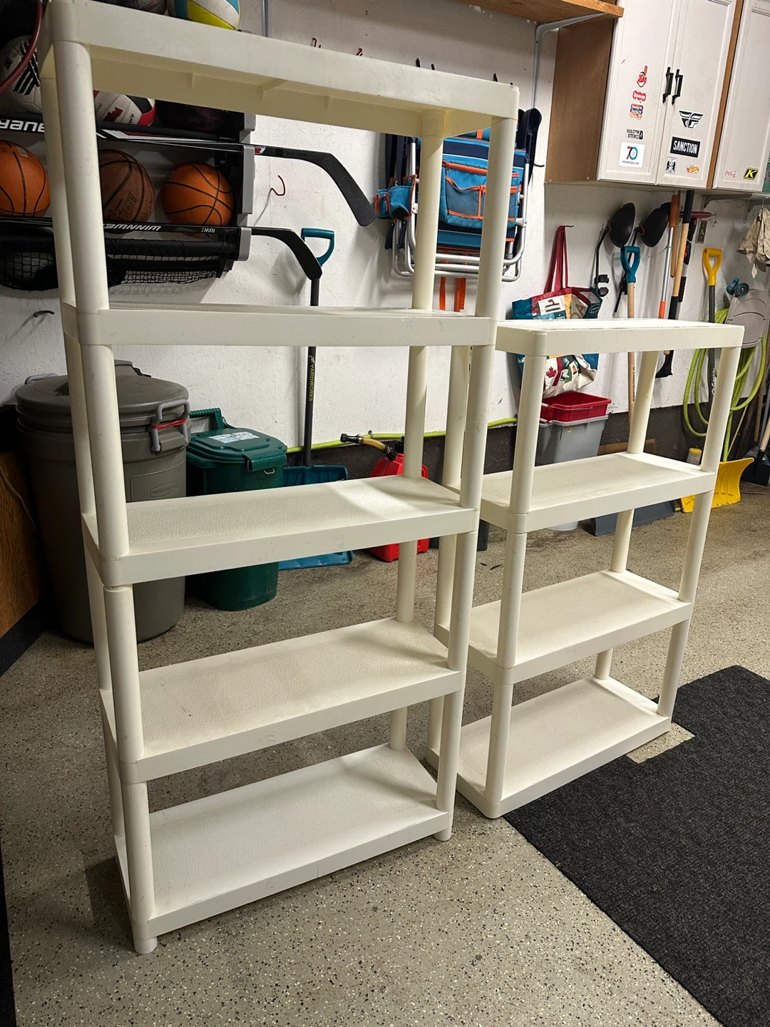 Set of 2 White Plastic Shelving Units