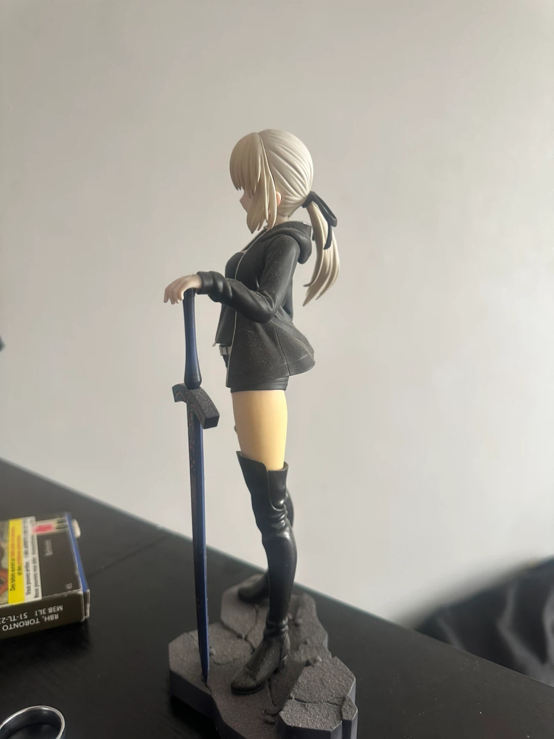 Fate/Grand Order Saber Alter Figure - photo 4