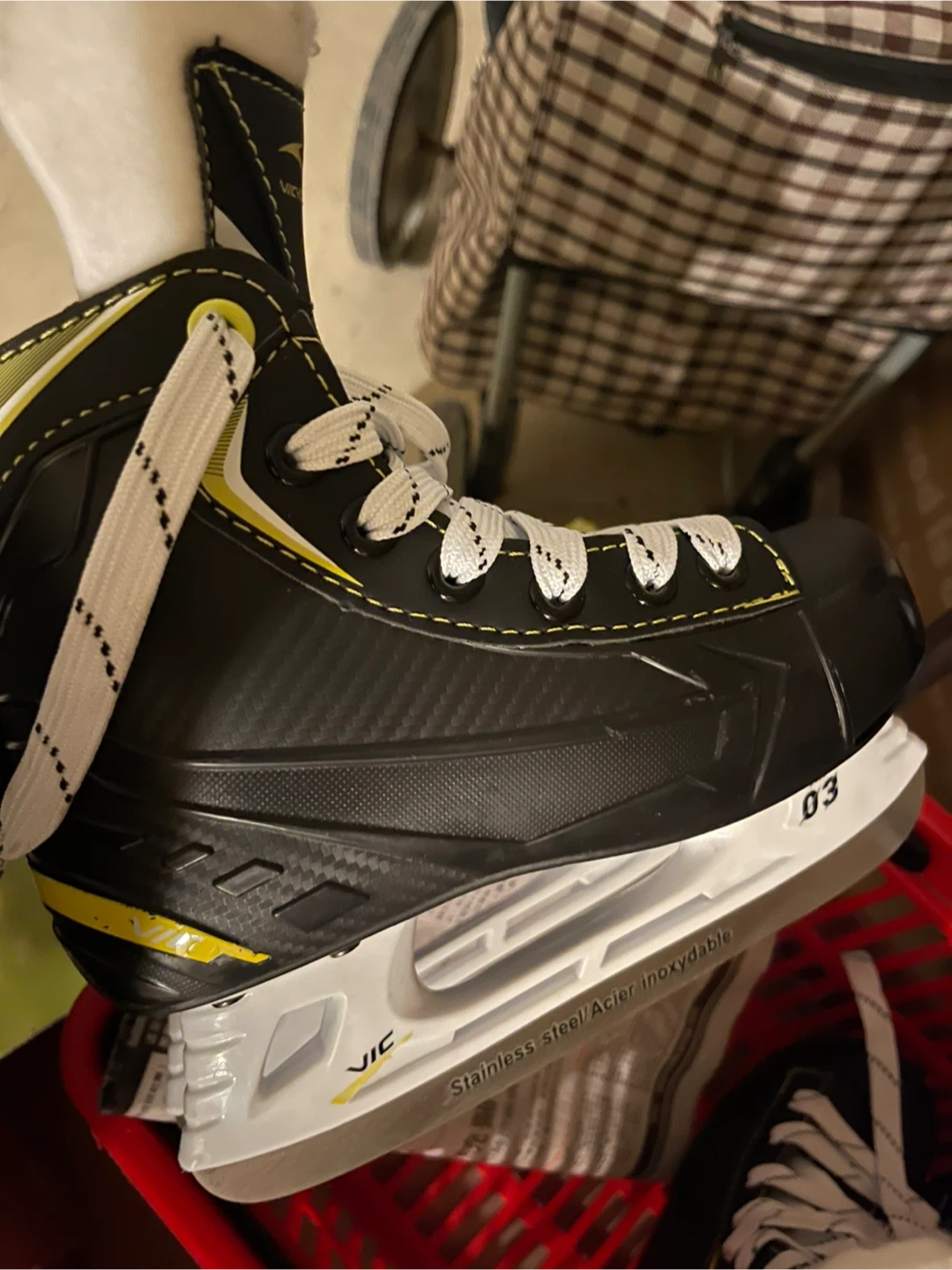 Two Hockey Skates - photo 4
