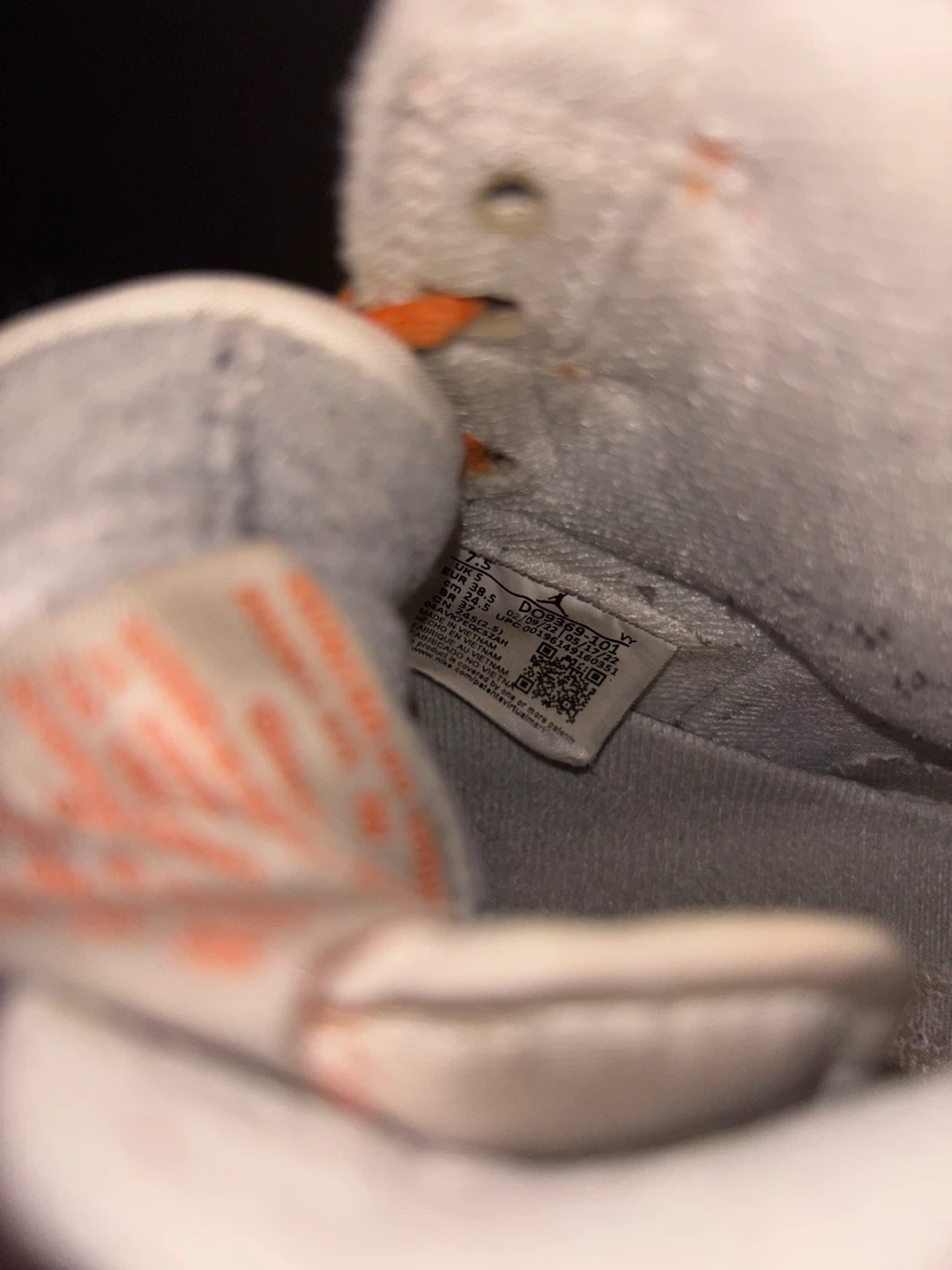 Jordan 1 starfish women’s size 7.5 - photo 4