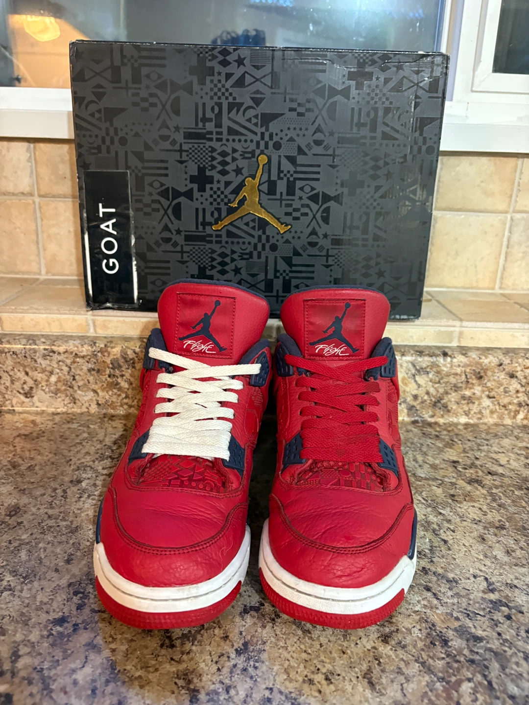 Air Jordan 4 Retro - photo 4