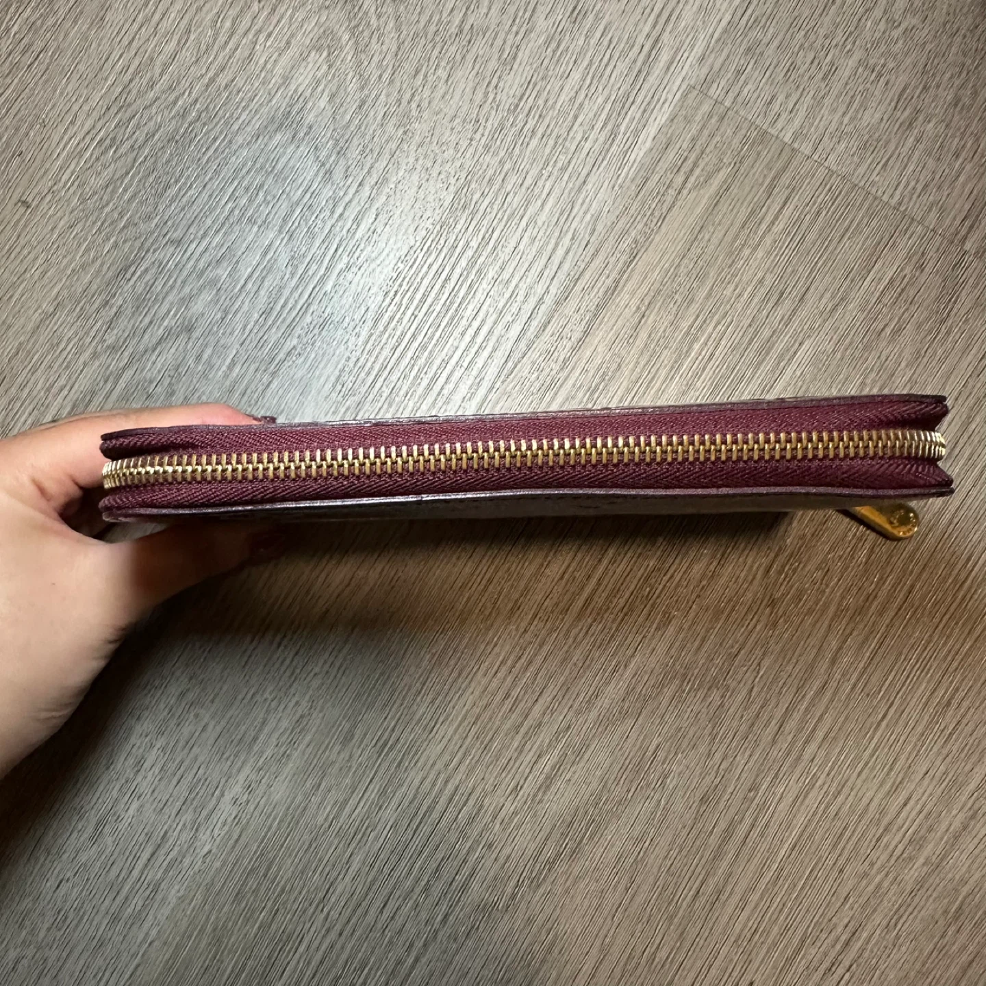 LOUIS VUITTON Amarante Vernis Zippy Long Wallet - photo 4