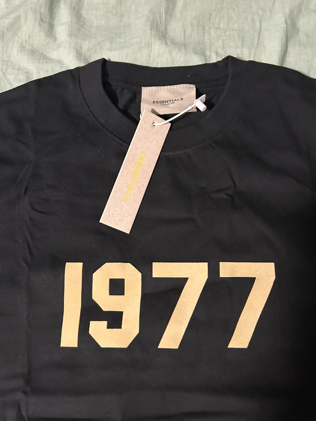Essentials Fear of God 1977 T-Shirt Black - photo 2