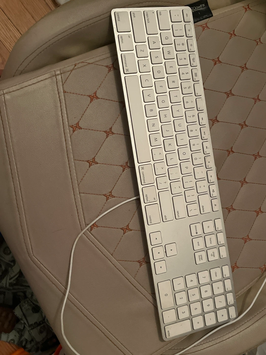 Apple Magic Keyboard wired