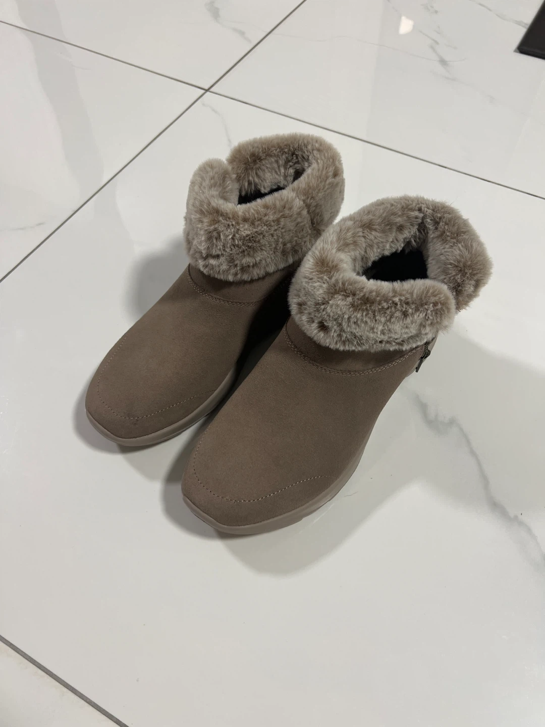 Sketchers Woman’s  Boots