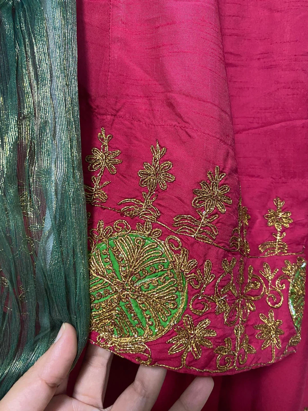 Women's Silk Embroidered Kameez Shalwar with Dupatta - photo 2