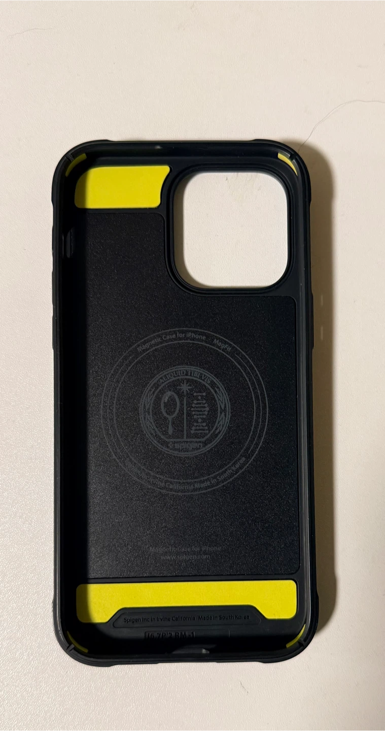 Spigen MagFit Case for iPhone 14 Pro Max - Matte Black - photo 3