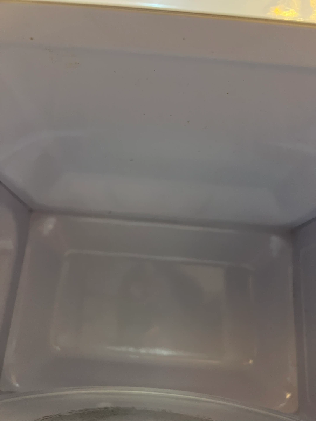 Hamilton Beach 0.7 cu. ft. Microwave Oven - photo 3