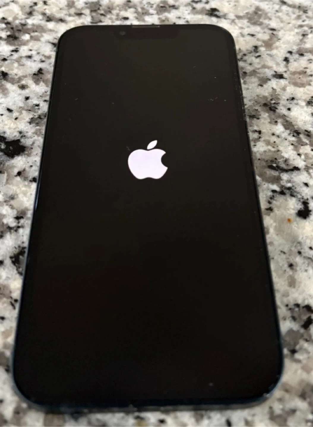 Apple iPhone 13 128GB Midnight MLA23LL/A Unlocked - photo 3