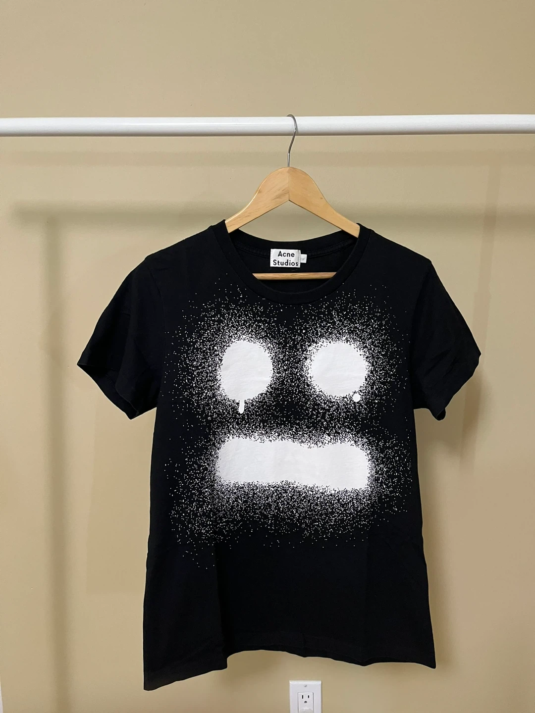 Black Spray Paint Face T-Shirt