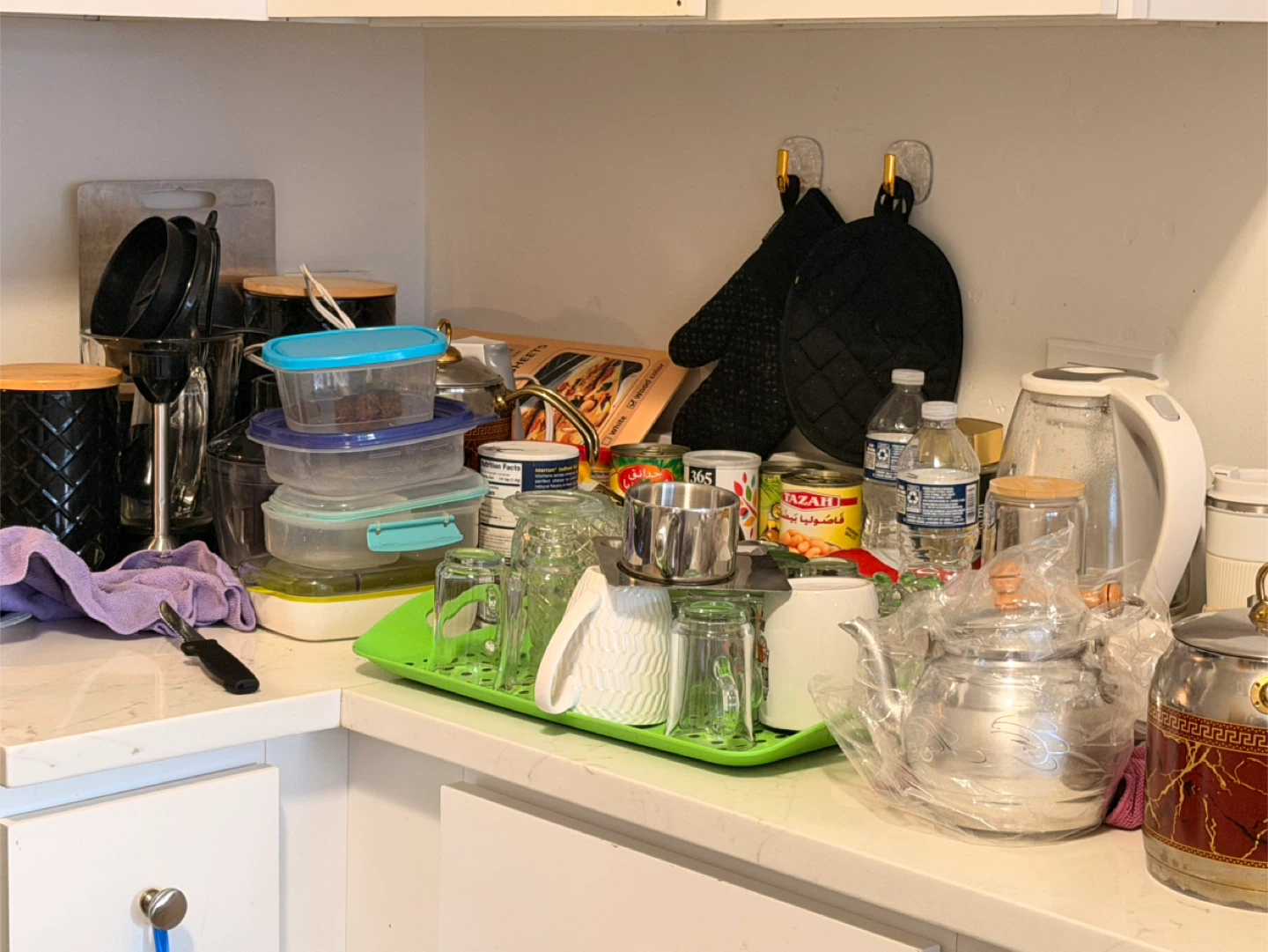 Assorted Kitchenware and Cookware Set