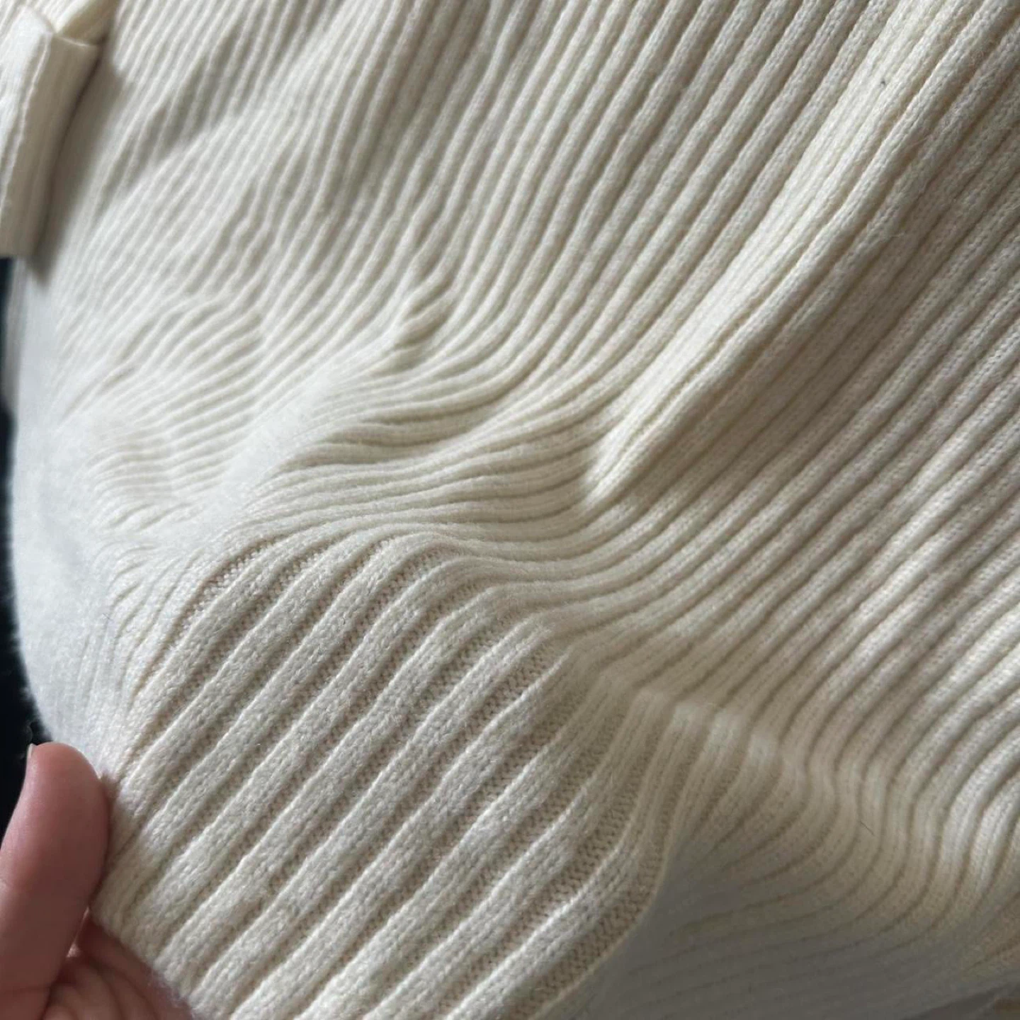 Ann Taylor Women's Cream and White Sweater - photo 4