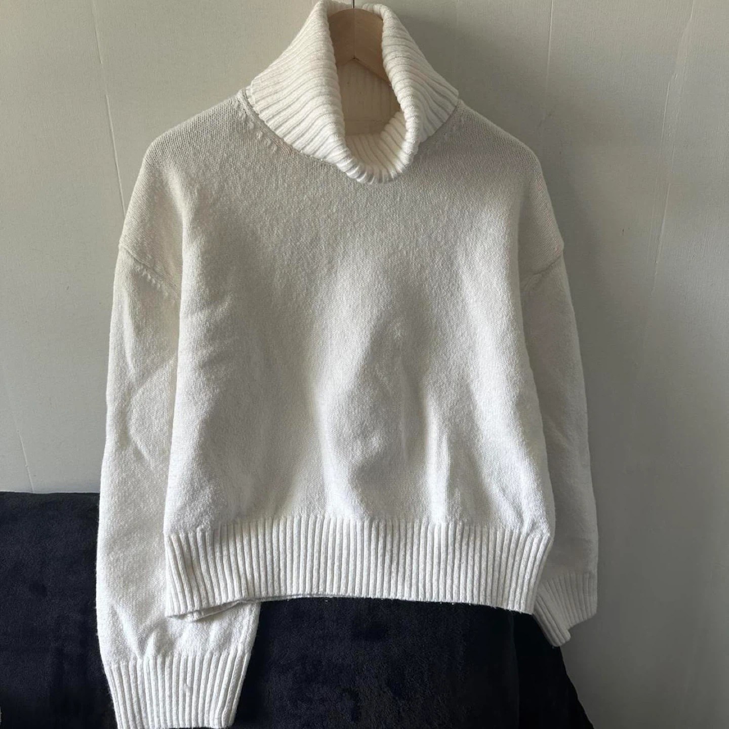 White Turtleneck Sweater - photo 4
