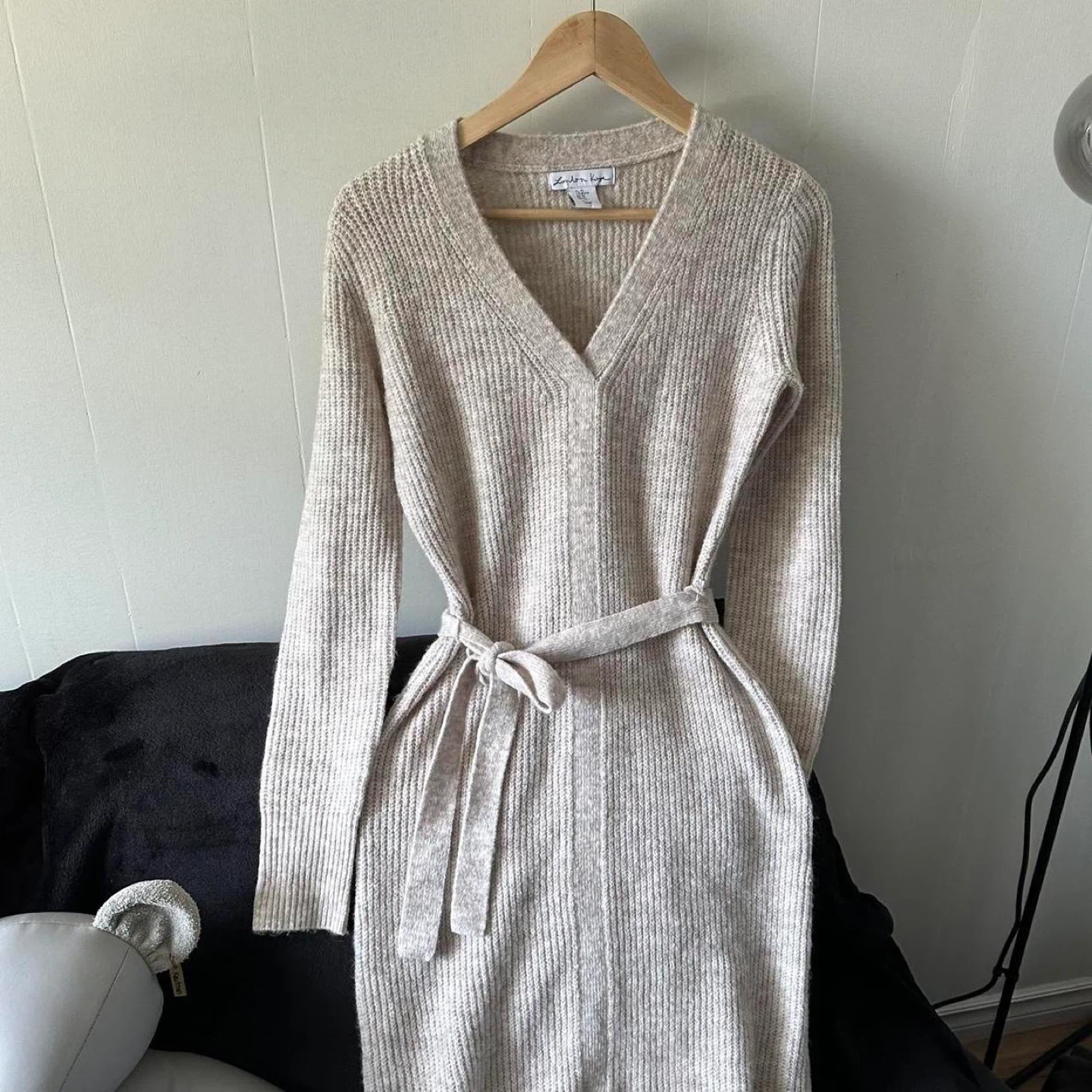Women's Cream and Pink Dress - photo 4