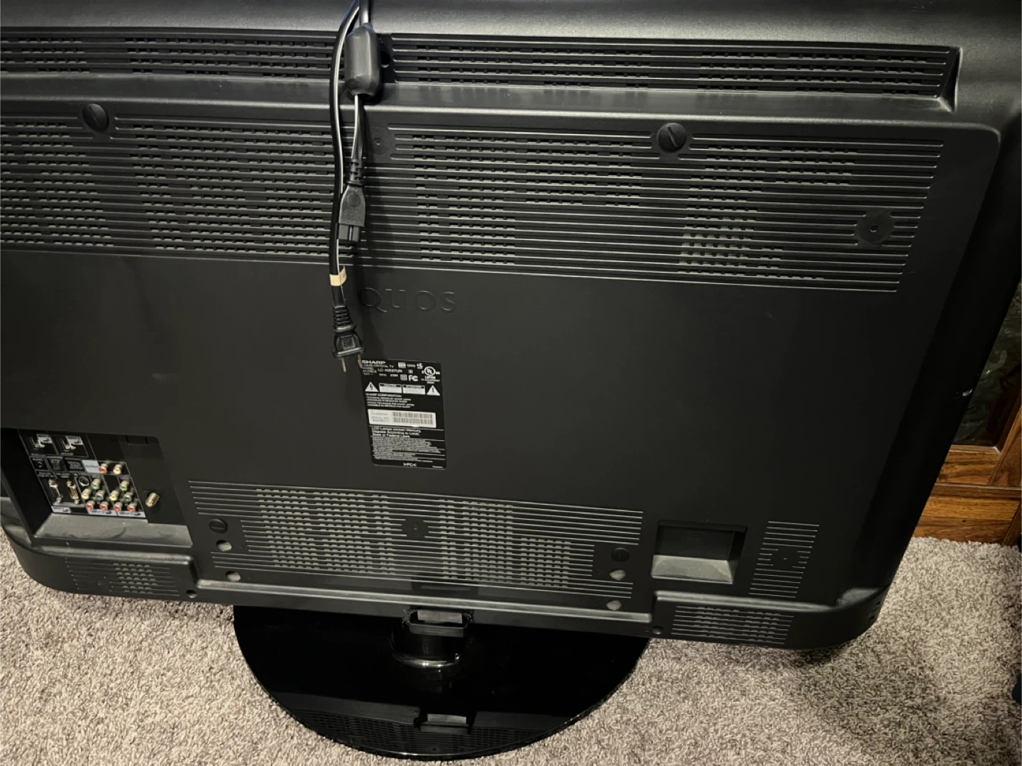 Sharp Aquos Flat Screen TV - photo 2