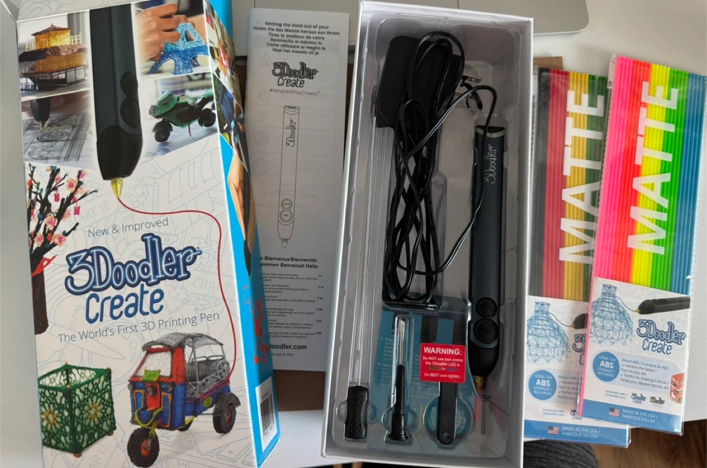 3Doodler Create 3D Printing Pen with Matte ABS Refills