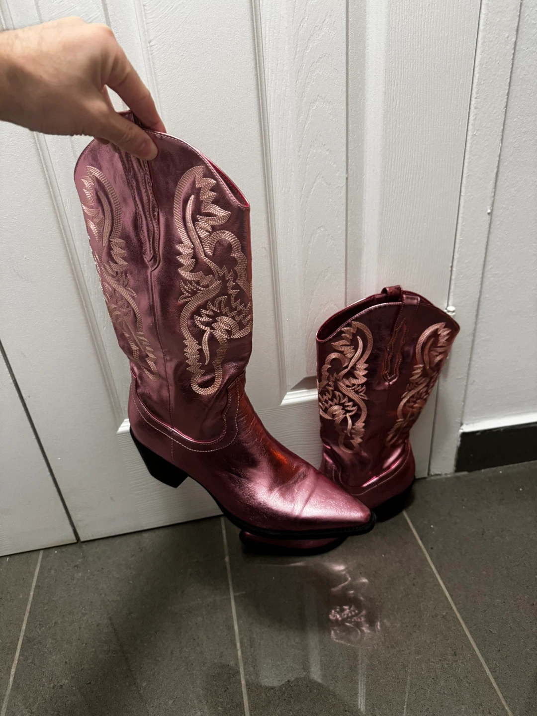 Metallic Pink Cowboy Boots
