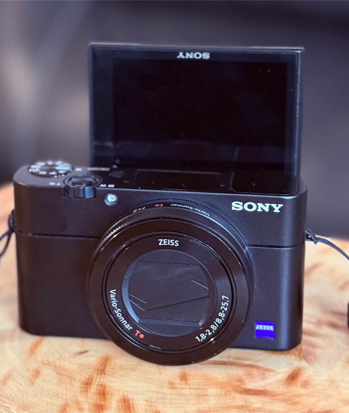 Sony RX100 VA (M5A) Camera – Zeiss Lens, 4K Video - photo 5