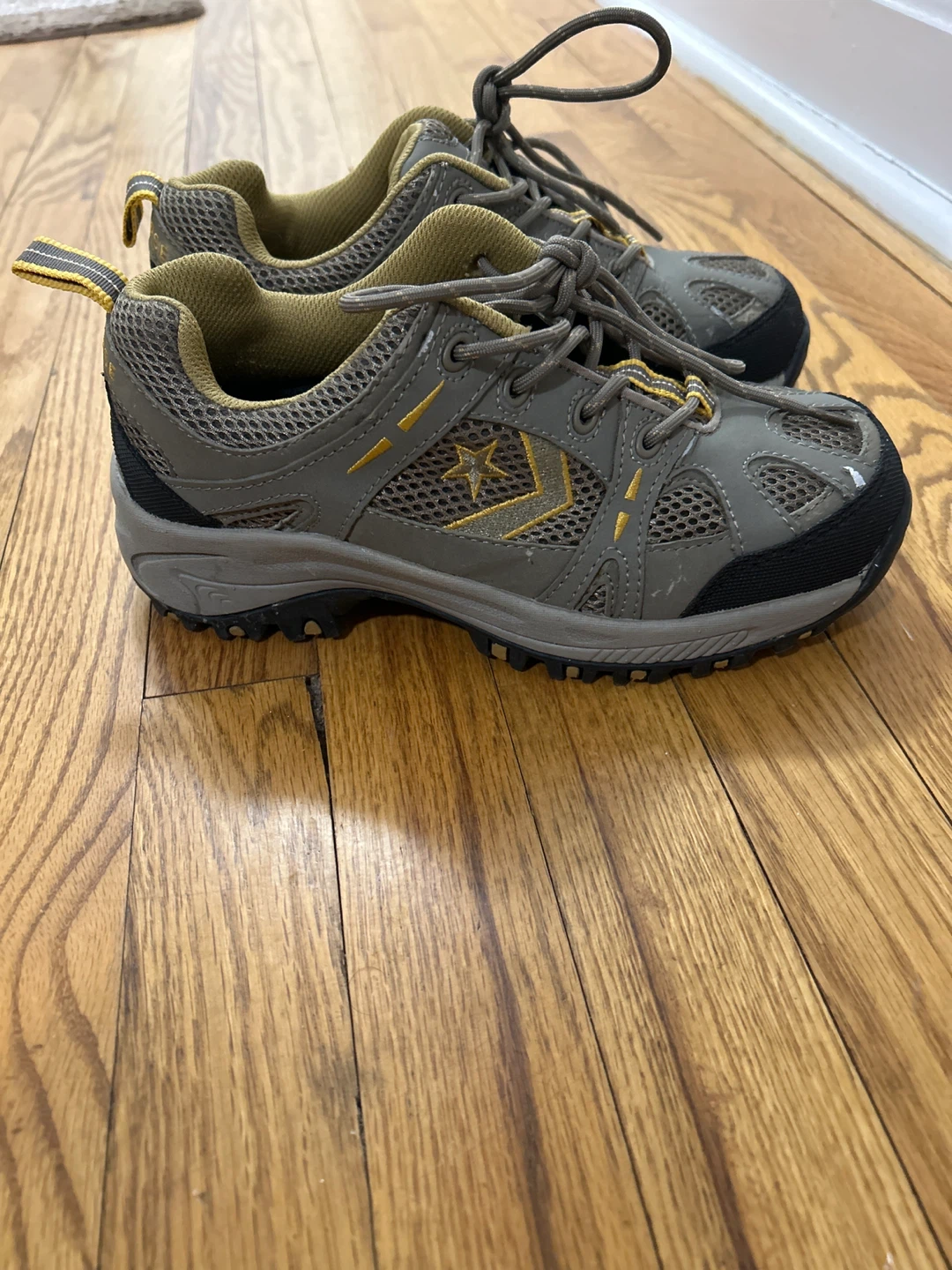 Converse Women’s Shoes - hiking, athlete - photo 2