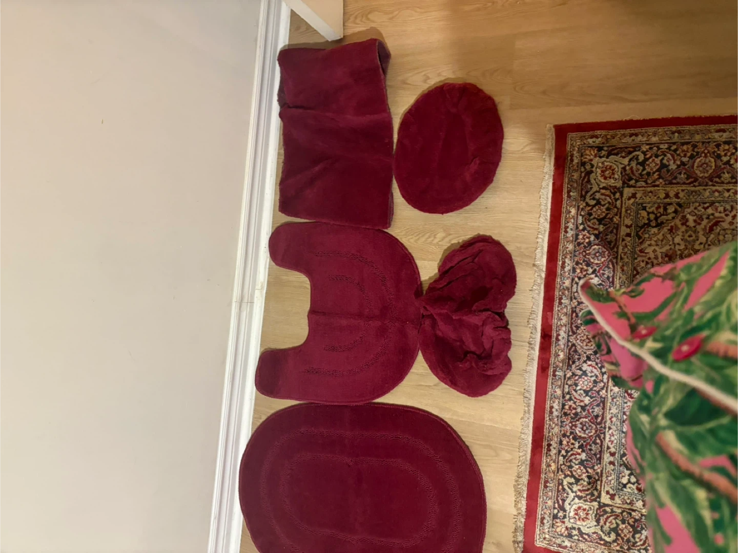 Bath Mat Set boths 25$ - photo 4