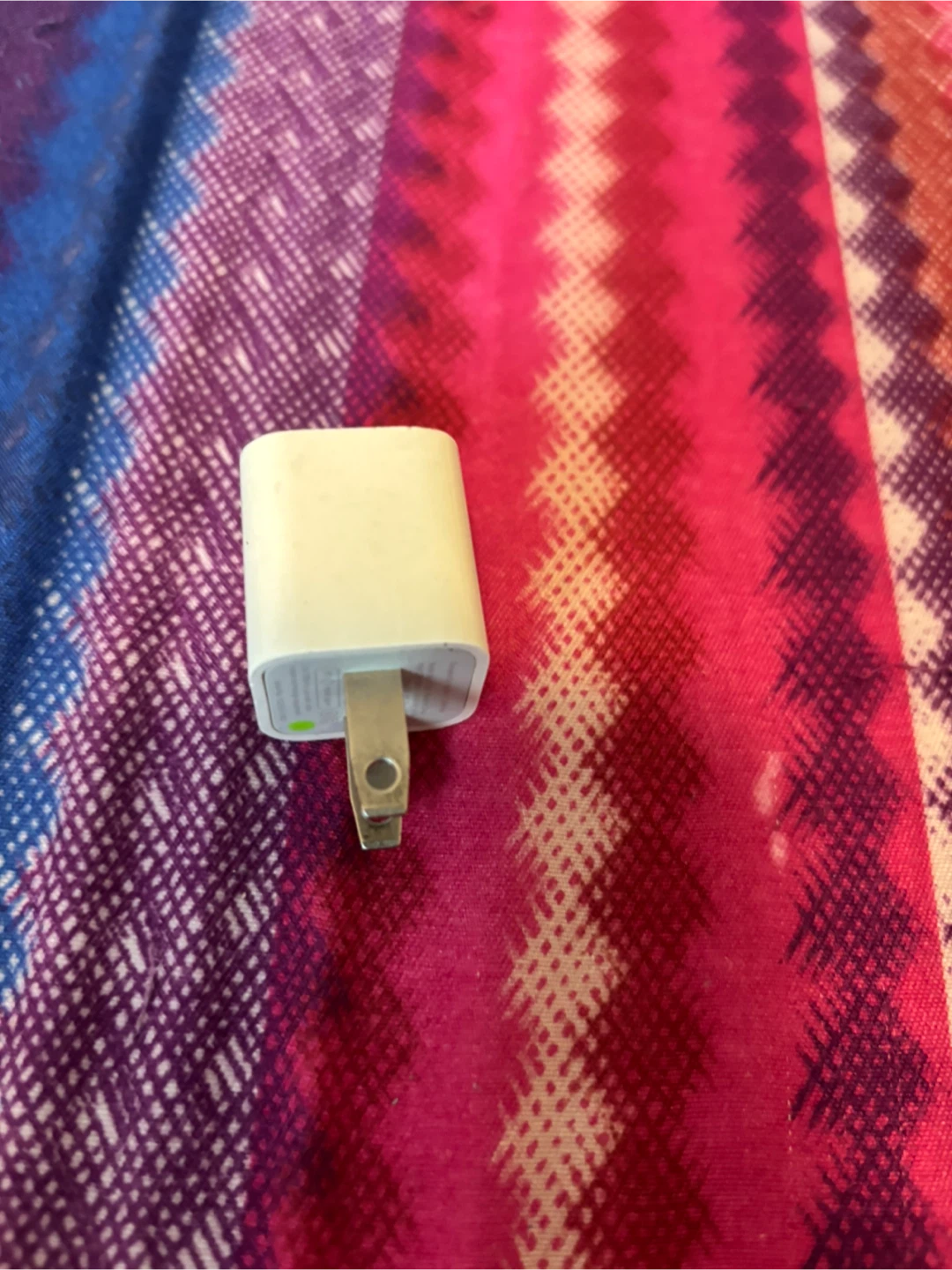 Apple iPhone USB Power Adapter Charger Block (Lot of 4) - photo 2
