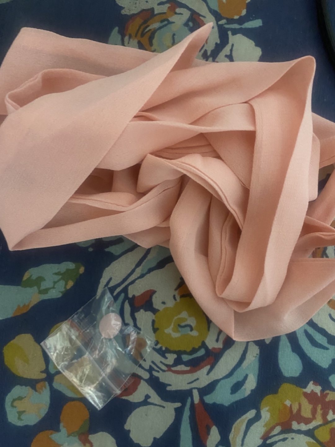 SHEIN Pink Maxi Dress with Ruffle Sleeves - photo 3