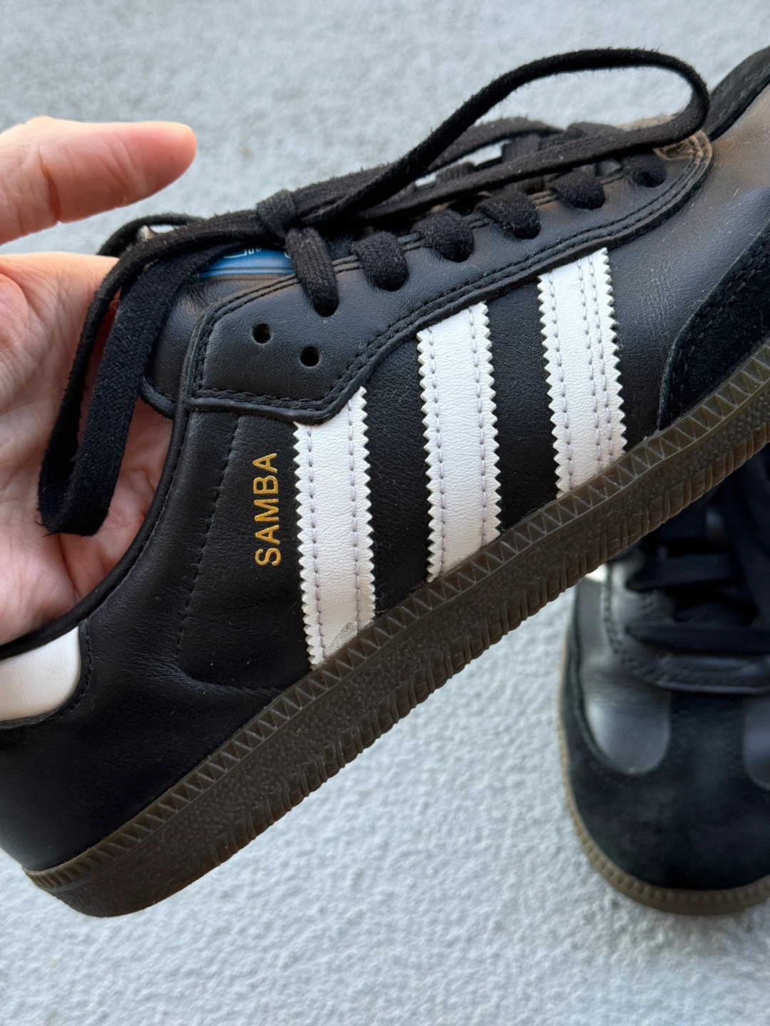Adidas Samba Sneakers – Size 7 - photo 2