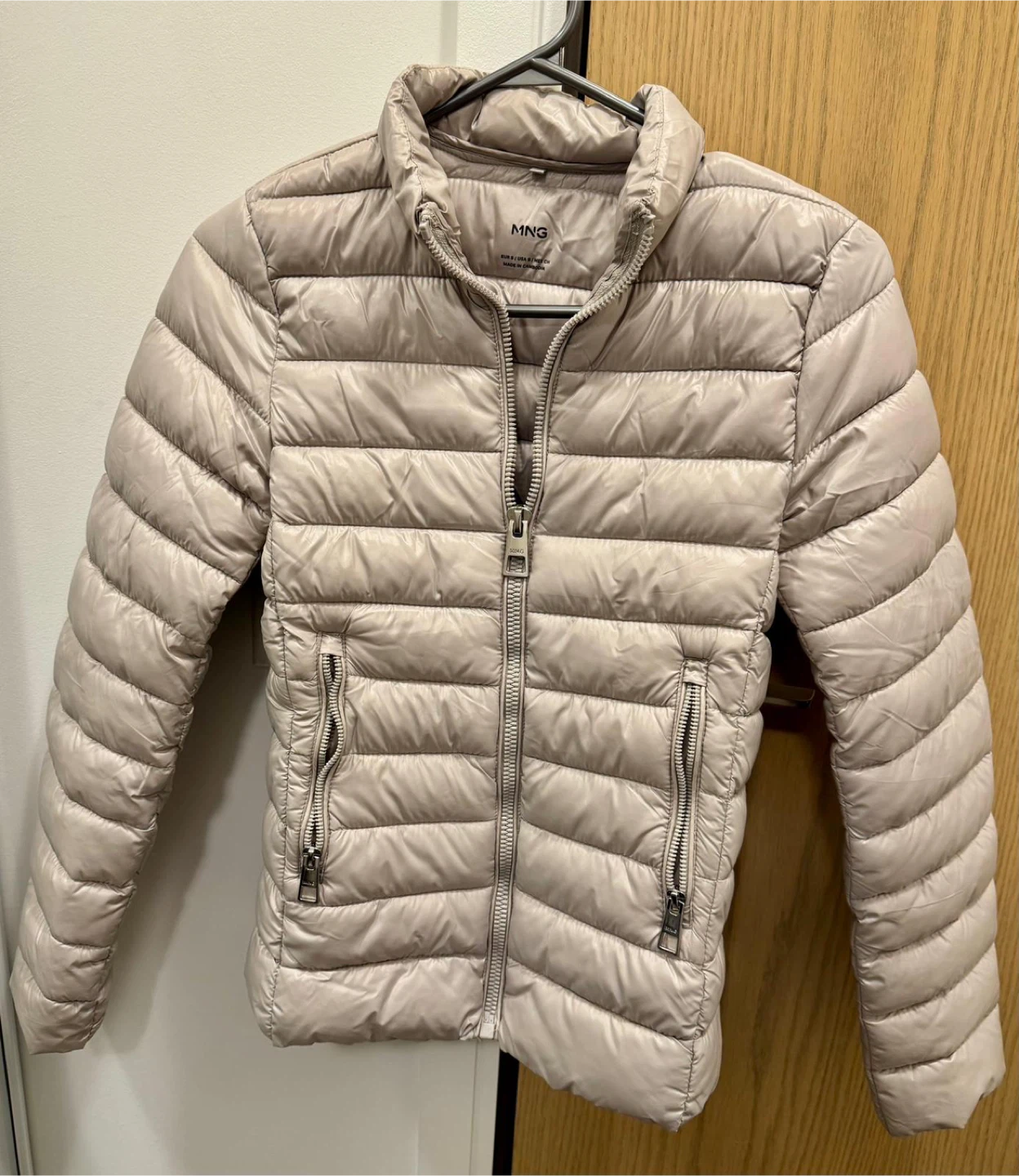 MNG Puffer Jacket - Beige