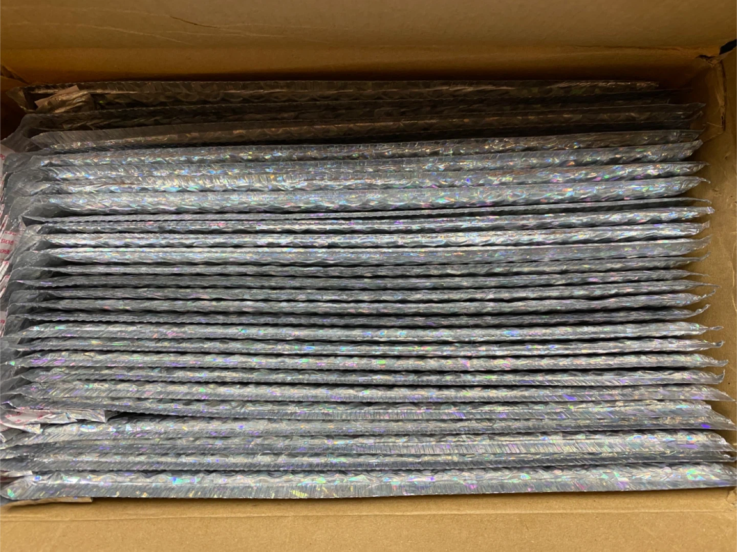 Holographic Metallic Bubble Mailer 15.7x11.8 - photo 3
