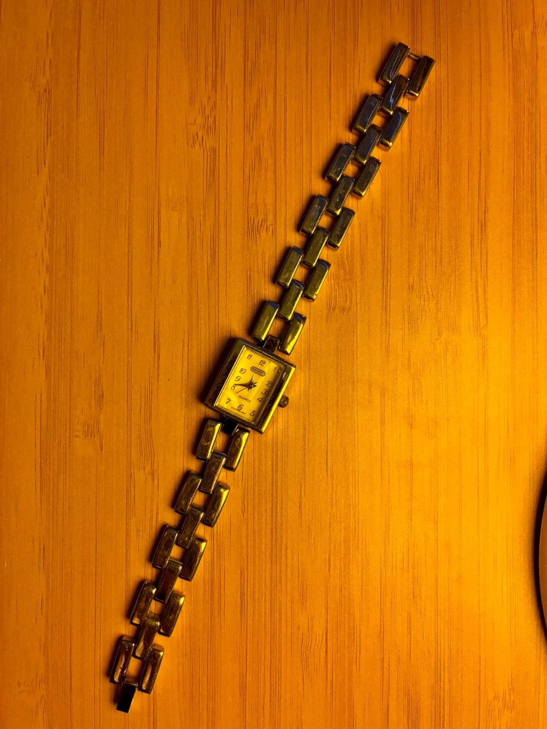 Regent Quartz Gold Tone Women's Watch - photo 3
