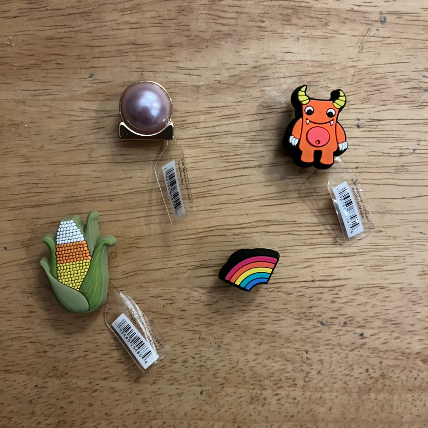 Lot of CROCS Jibbitz Charms - Multicolor - photo 2